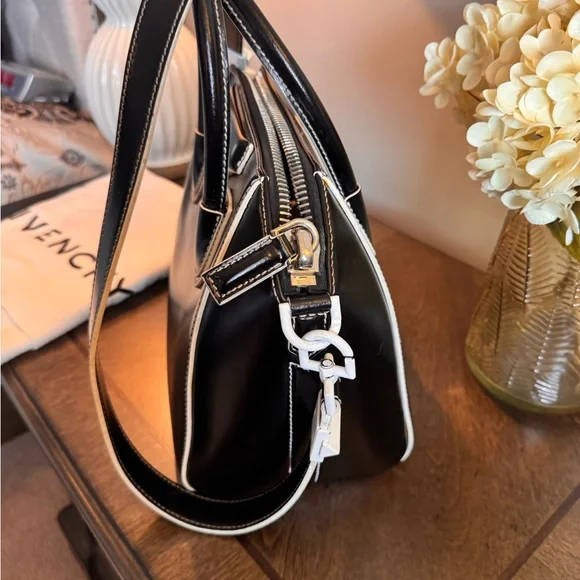 Givenchy antigona ( small ) - Picture 7 of 14